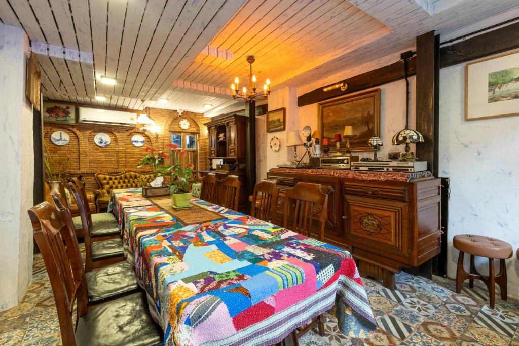 Twelve 8 Boutique House - Resim 34