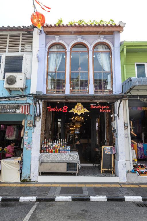 Twelve 8 Boutique House - Resim 43