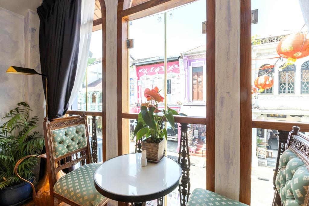 Twelve 8 Boutique House - Resim 28