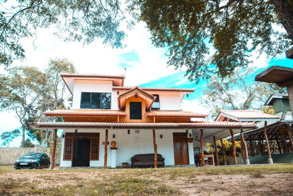Gallery image of fair deal gust & resort in Tanamalwila