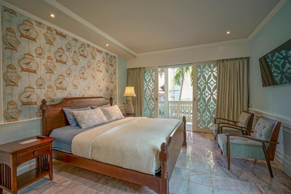 At Pingnakorn Riverside - 3