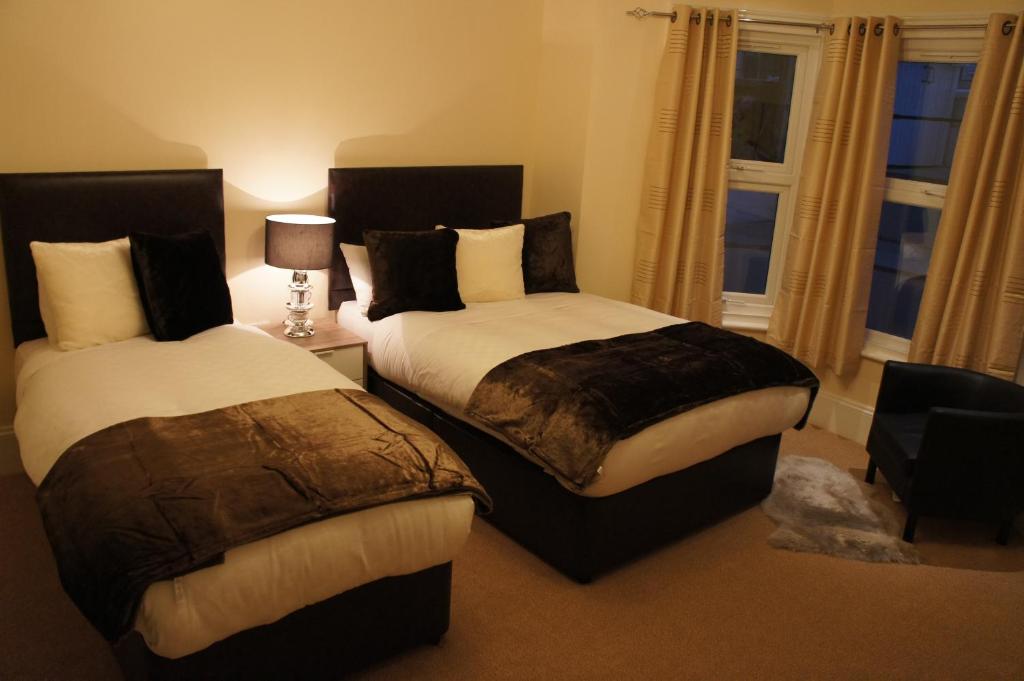 
Triple Room - Private Bathroom
