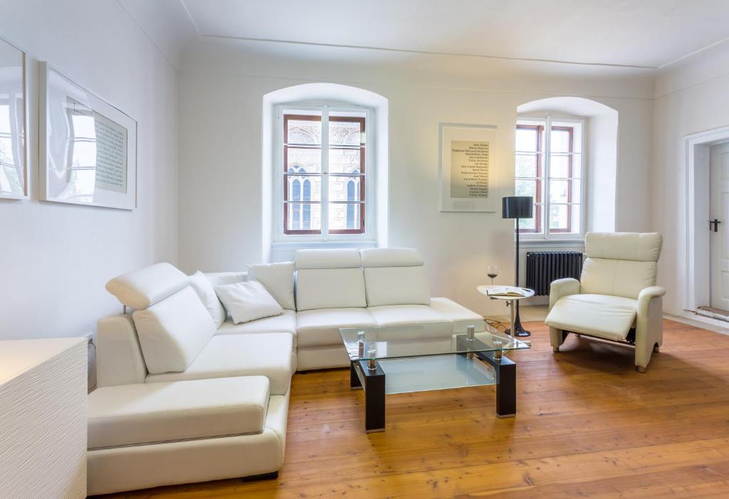 Area soggiorno di Zámecké apartmány Litomyšl
