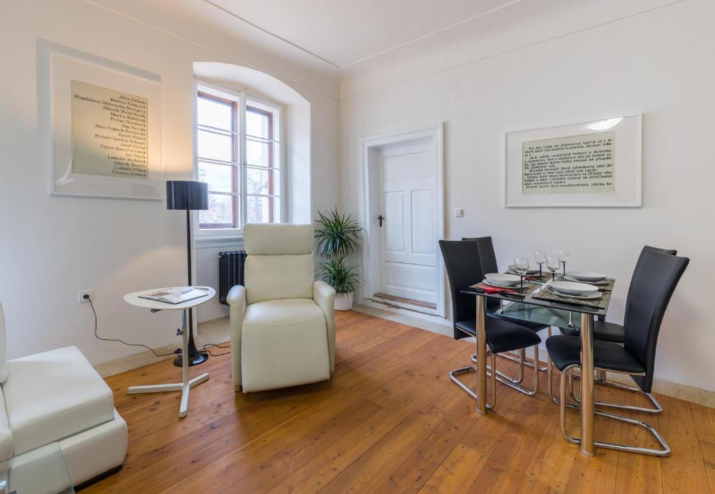 Area soggiorno di Zámecké apartmány Litomyšl
