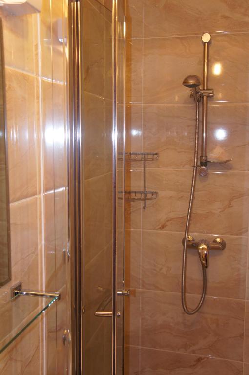 Sapphire Hotel London - Resim 40