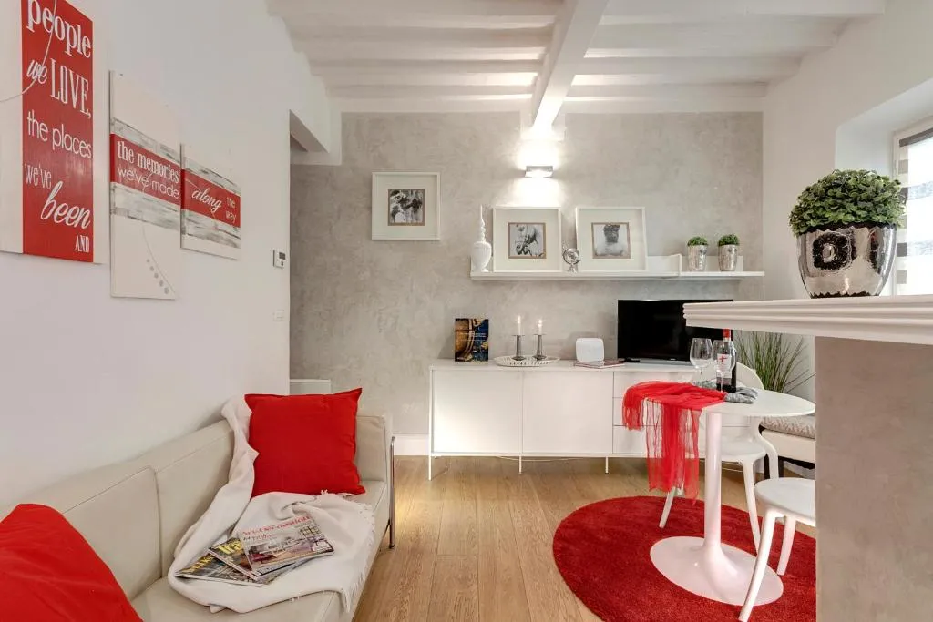 Dado Suite, Florența, Italia