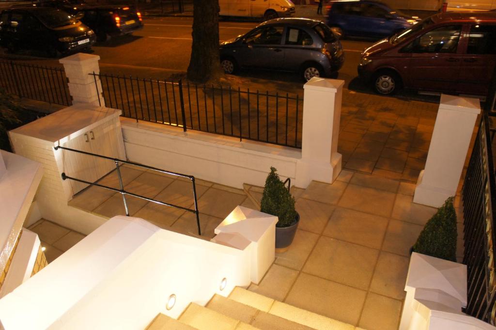 Sapphire Hotel London - Resim 37