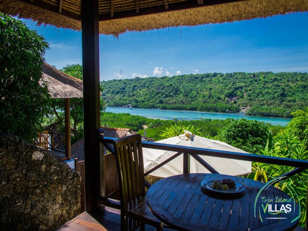 Twin Island Villas & Dive Resort - Bungalow With Plunge Pool