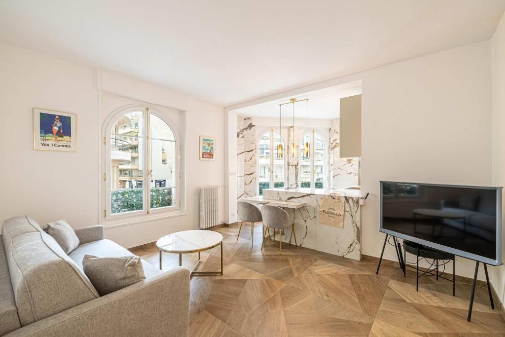 Photo de la galerie de l'établissement LE PASTEUR pour tout confort en plein cœur de Cannes, à Cannes