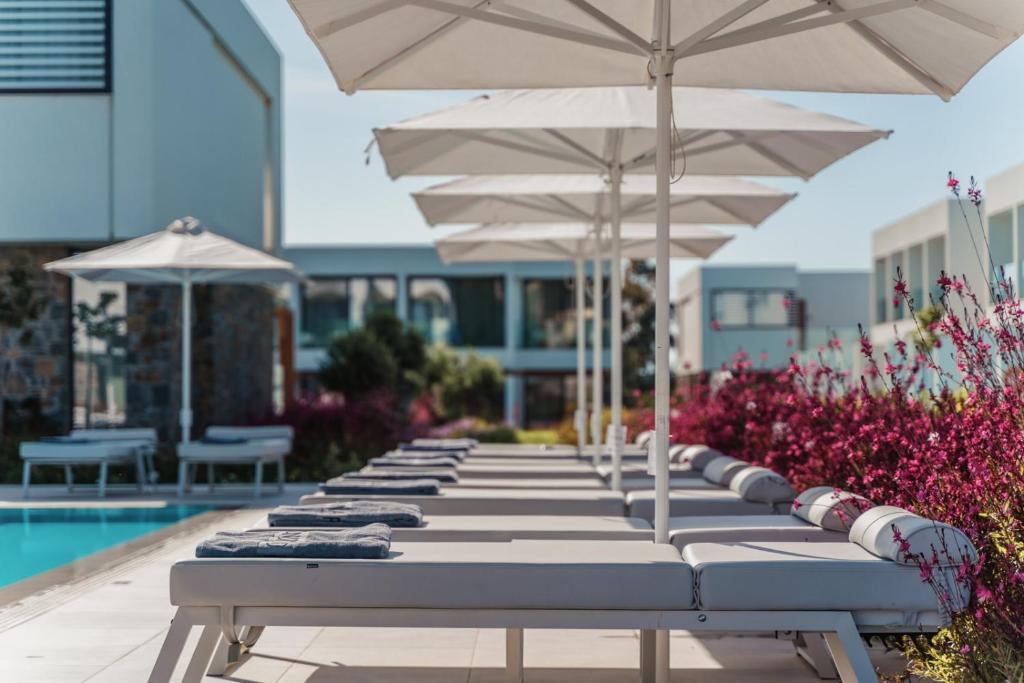 Bazén v ubytování Gennadi Grand Resort nebo v jeho okolí