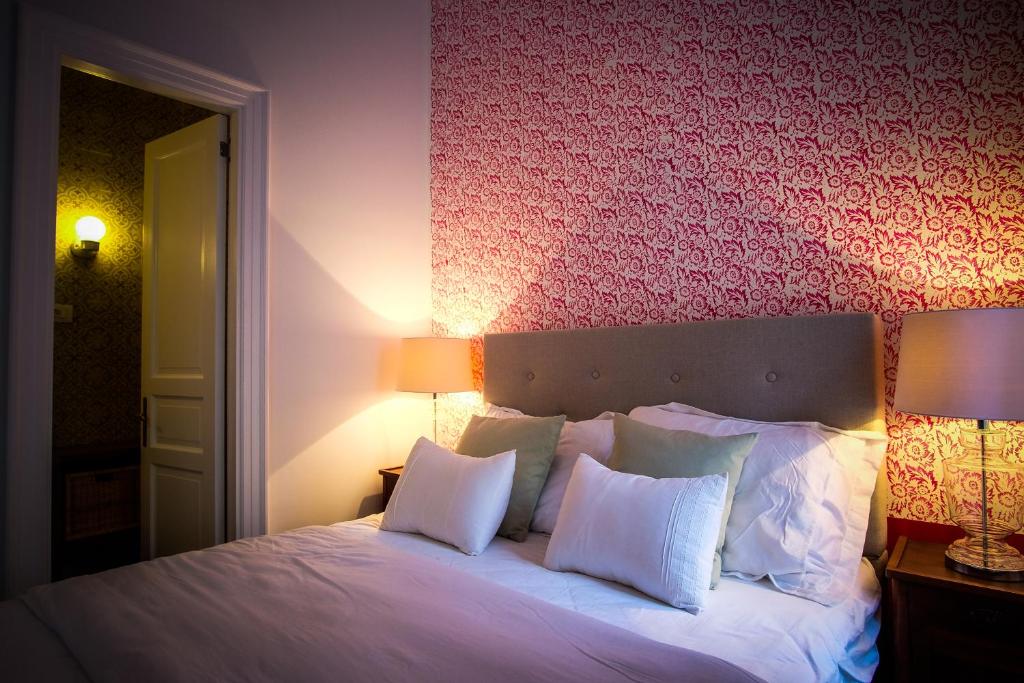 Postel nebo postele na pokoji v ubytování Gardin Split Apartment and Suite