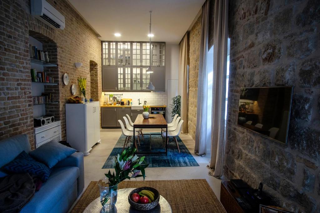 Posezení v ubytování Gardin Split Apartment and Suite