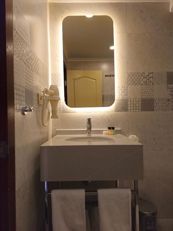 May Flower Apart Hotel - 7