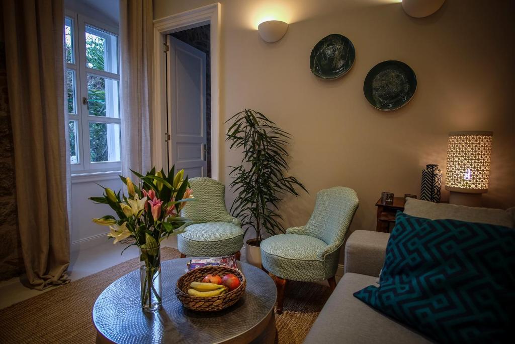 Posezení v ubytování Gardin Split Apartment and Suite