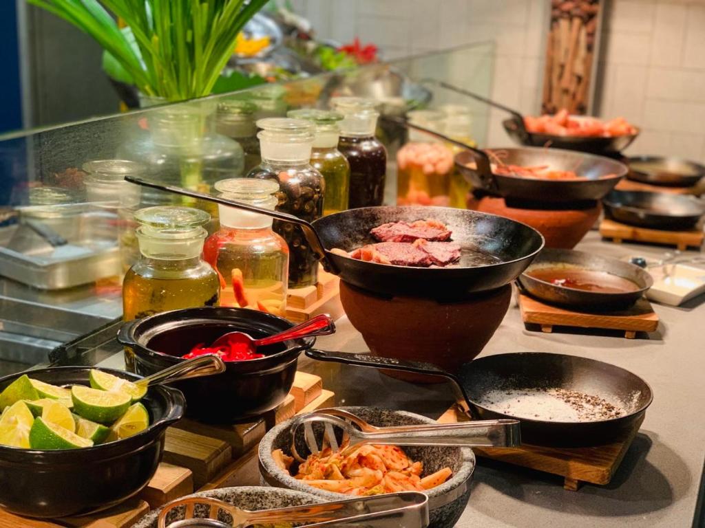 Đồ ăn tại/gần khách sạn