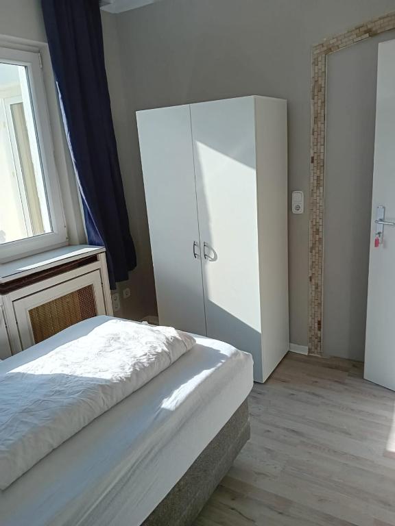 Zimmer in Landstuhl - Single Room With Garden View