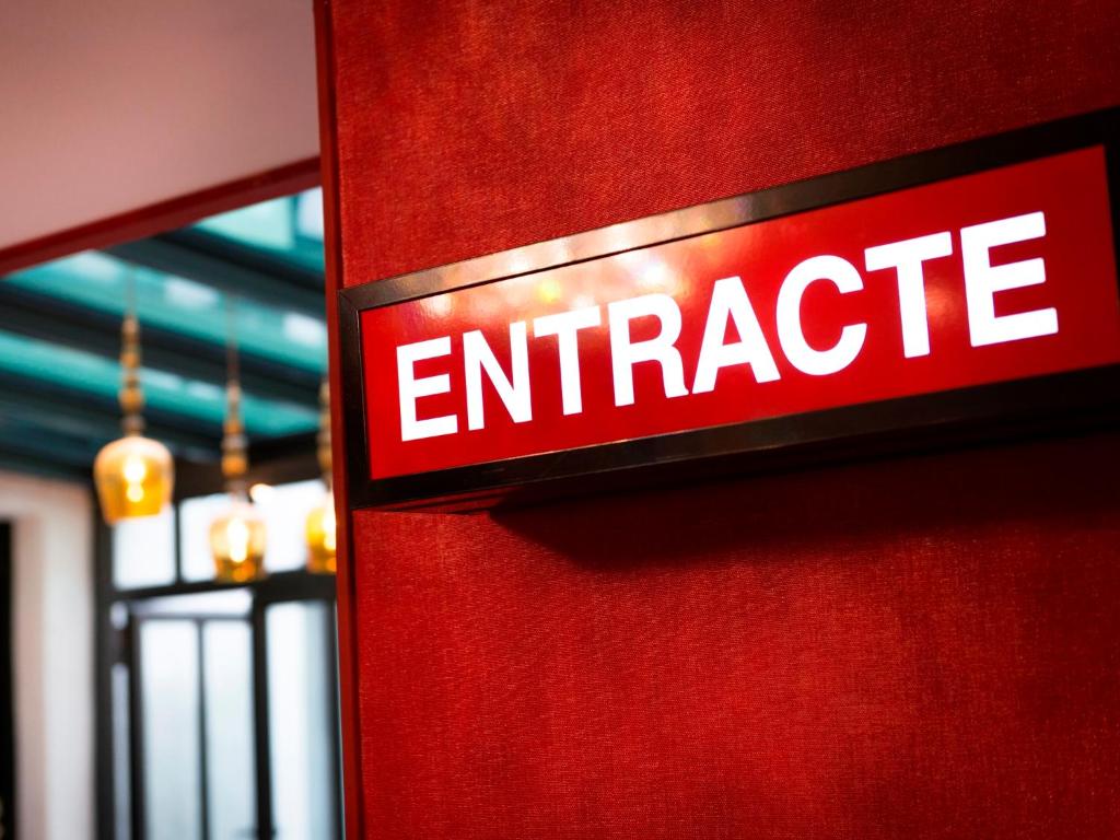 Hotel Sacha - Resim 29