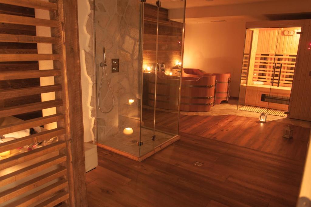 Łazienka w obiekcie La Tana dell'orso Hotel & SPA
