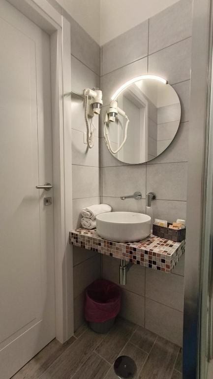 Koupelna v ubytování Hotel PRINCIPE AMEDEO