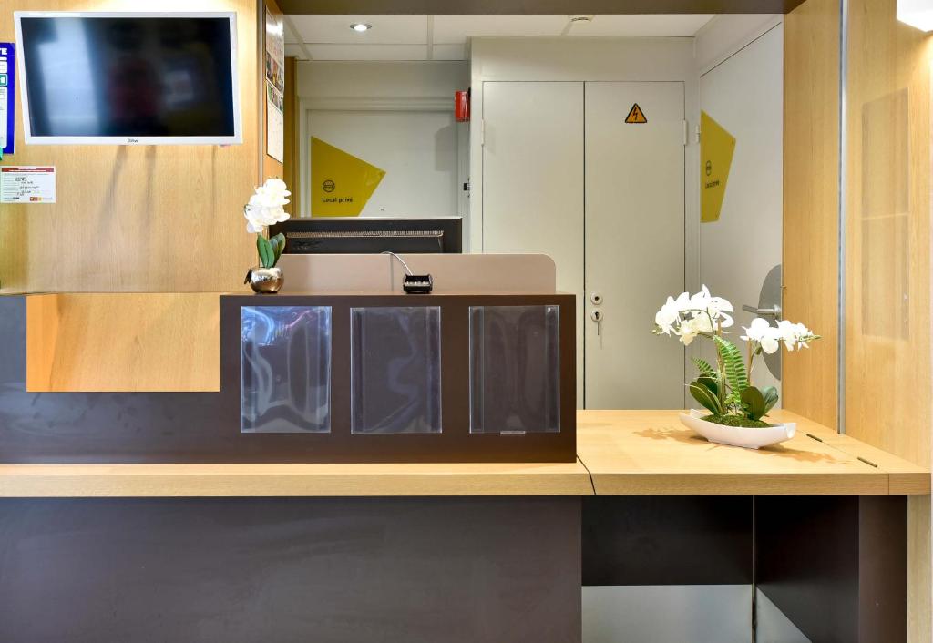 B&B HOTEL Toulouse Cité de l'Espace Mouchotte - Resim 5