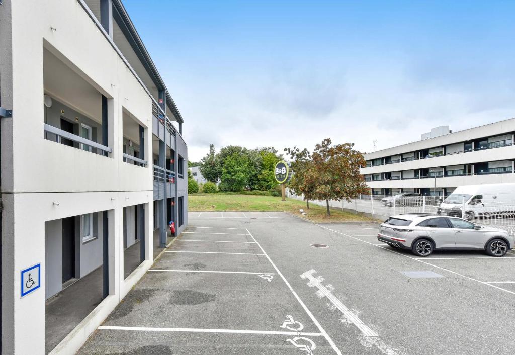 B&B HOTEL Toulouse Cité de l'Espace Mouchotte - Resim 45