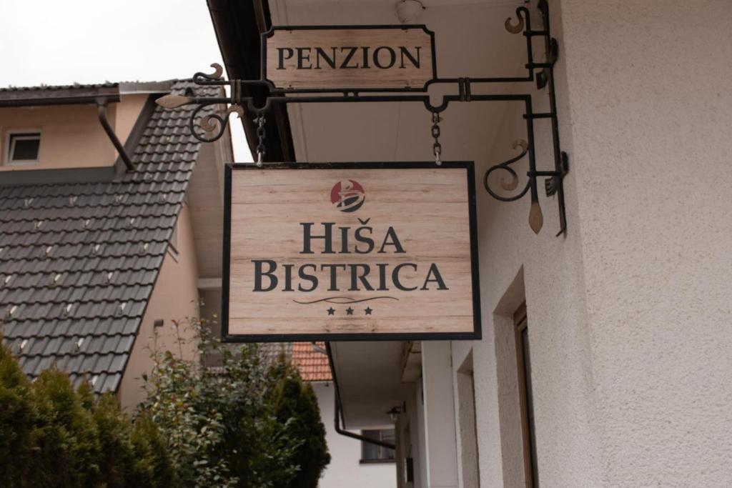 Certifikát, hodnocení, plakát nebo jiný dokument vystavený v ubytování Hiša Bistrica