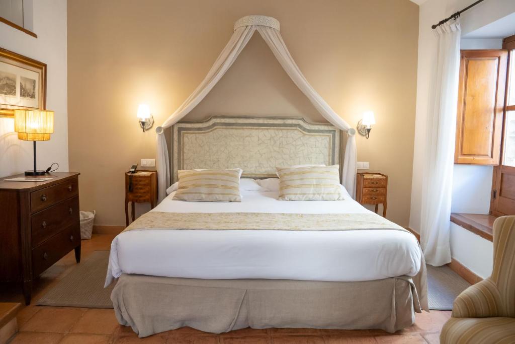 Hotel Puerta de la Luna - 10