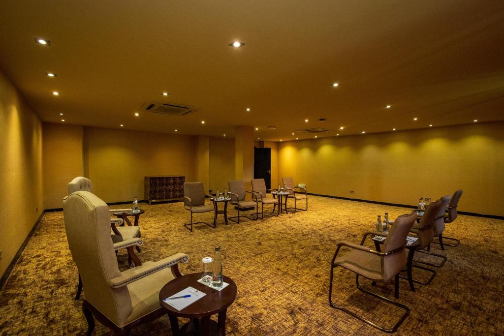 Posezení v ubytování Speke Resort and Conference Center