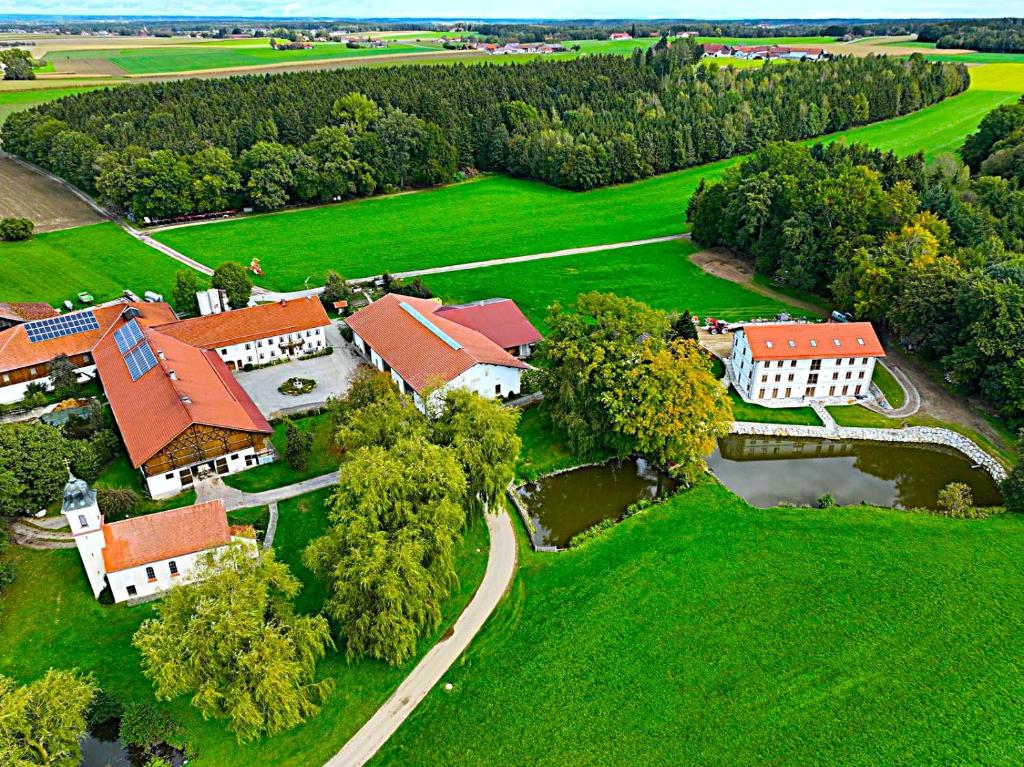 Příroda nedaleko venkovského domu