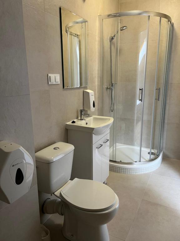 Pokoje Gościnne w WSE - 5