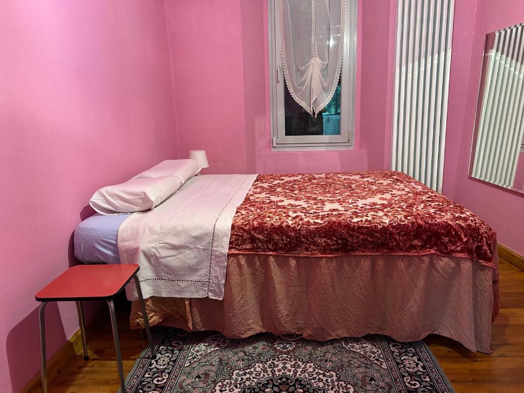 Postel nebo postele na pokoji v ubytování LA CURT guest house