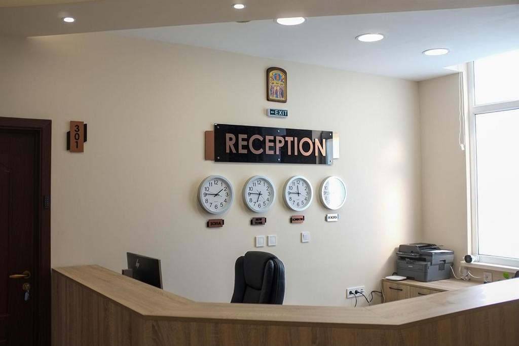 Vstupní hala nebo recepce v ubytování Self Check-in Семеен Хотел Рудин