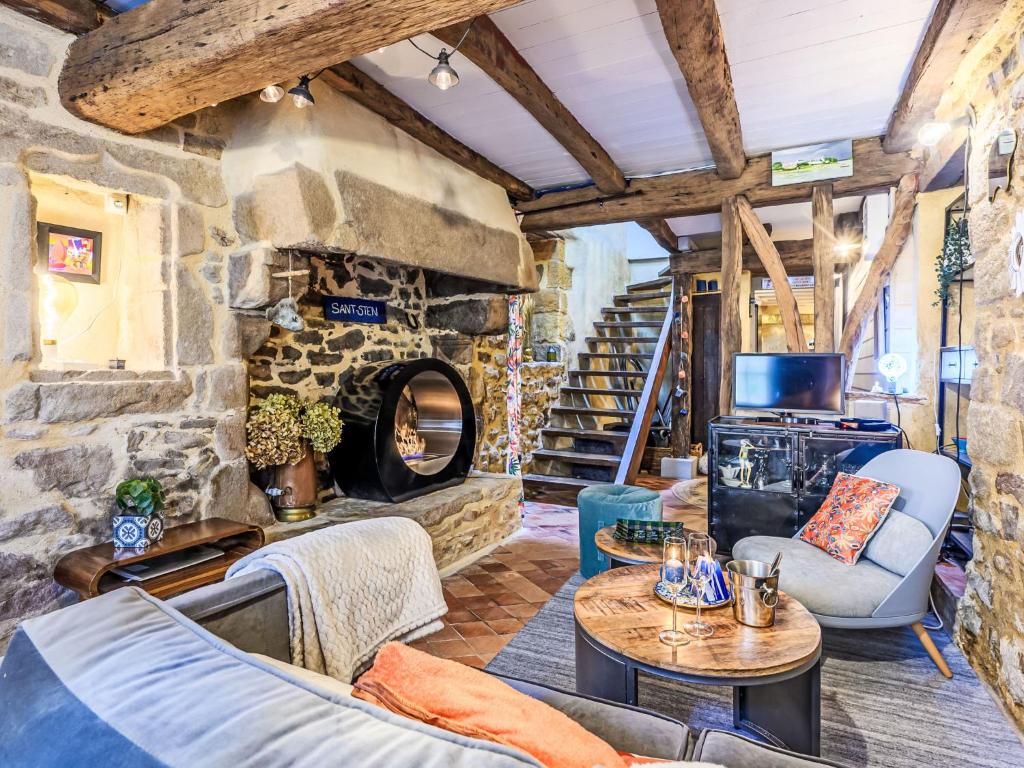 Posezení v ubytování Holiday Home Maison du Bosco by Interhome