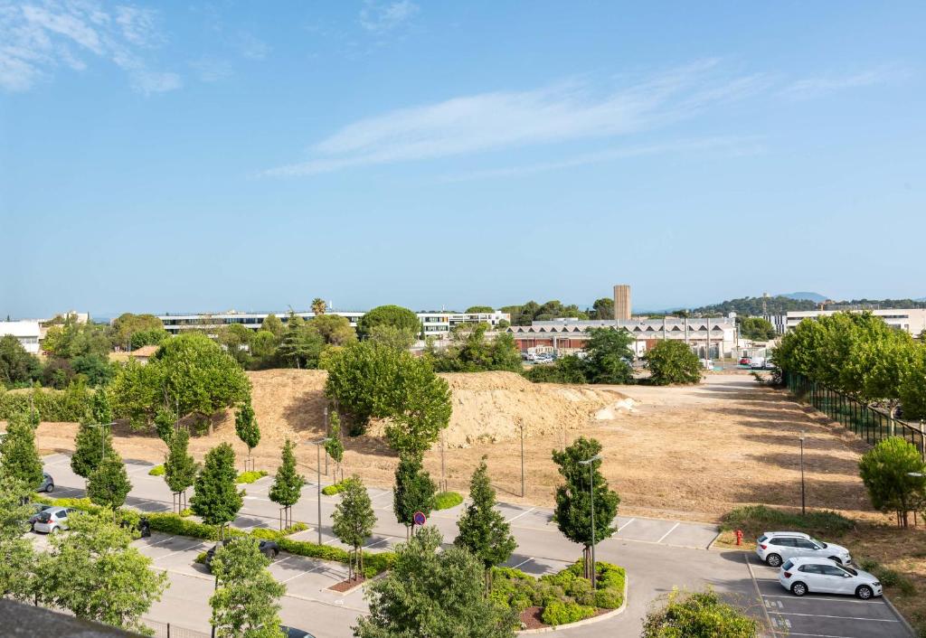 B&B HOTEL Montpellier Centre Le Millénaire - Resim 34