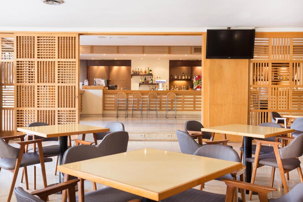 Restaurace v ubytování Be Live Adults Only Tenerife