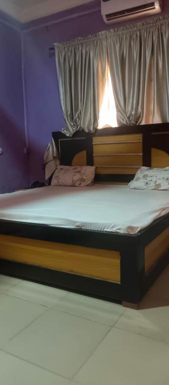 Postel nebo postele na pokoji v ubytování Dorobertty Hotel and Suits