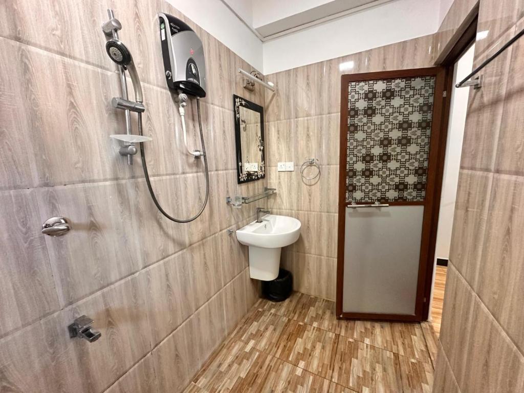 Koupelna v ubytování Holiday Villa