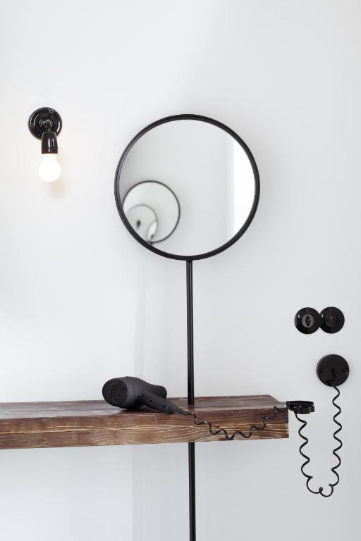 Long Story Short Hostel & Café - 8