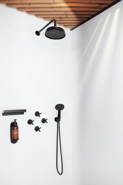 Long Story Short Hostel & Café - 10