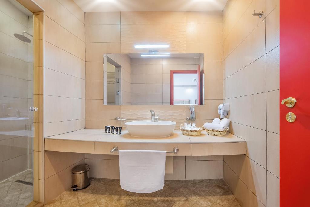 Koupelna v ubytování Denis hotel