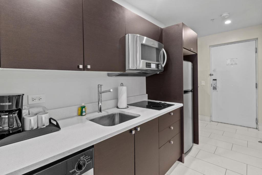 Provident Doral At The Blue - 