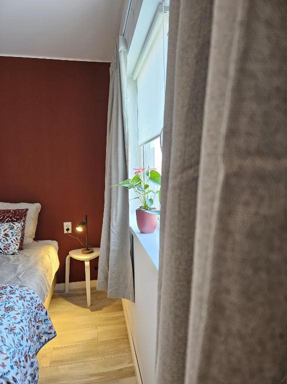 Postel nebo postele na pokoji v ubytování B&B it Arbeidershûske