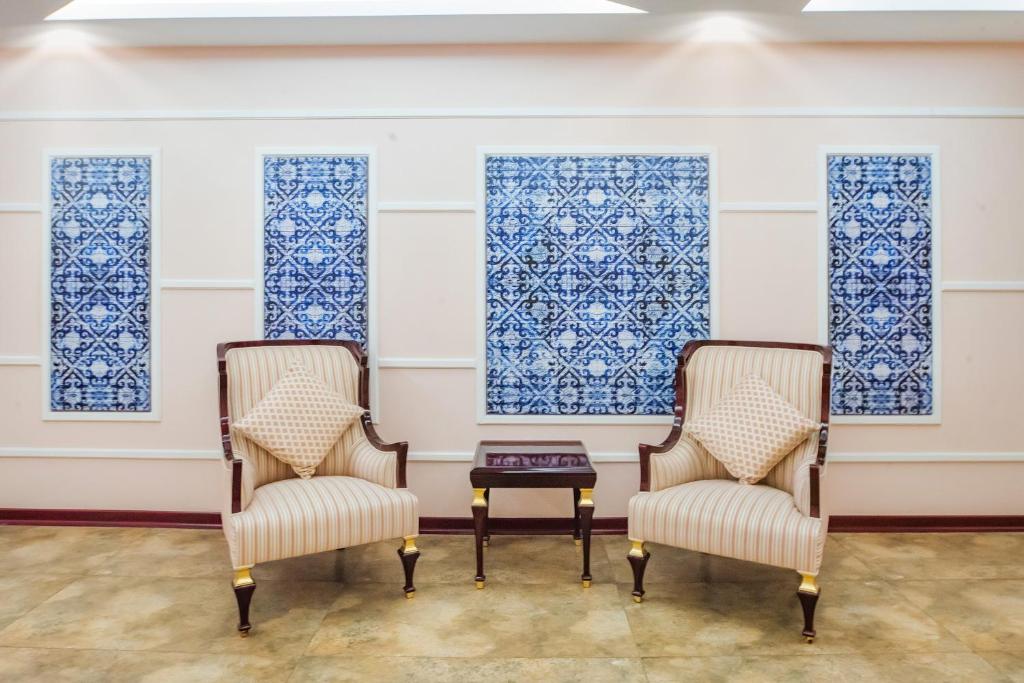 Posezení v ubytování Denis hotel