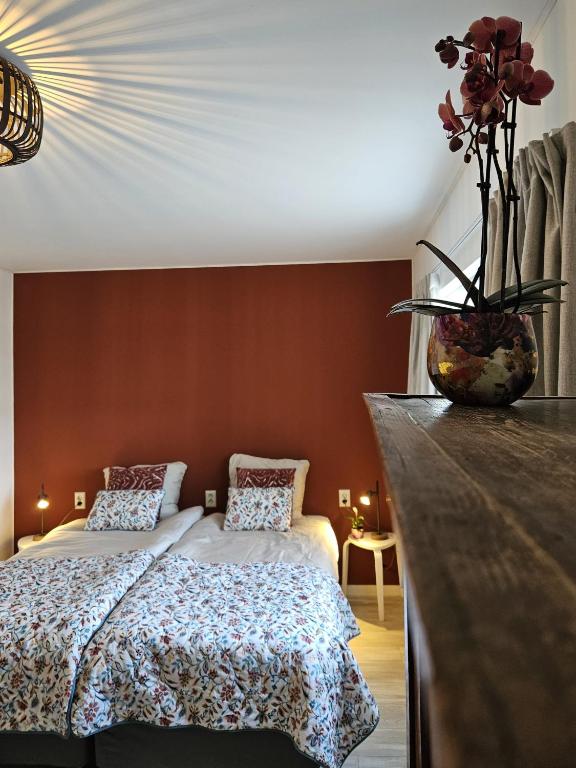 Postel nebo postele na pokoji v ubytování B&B it Arbeidershûske