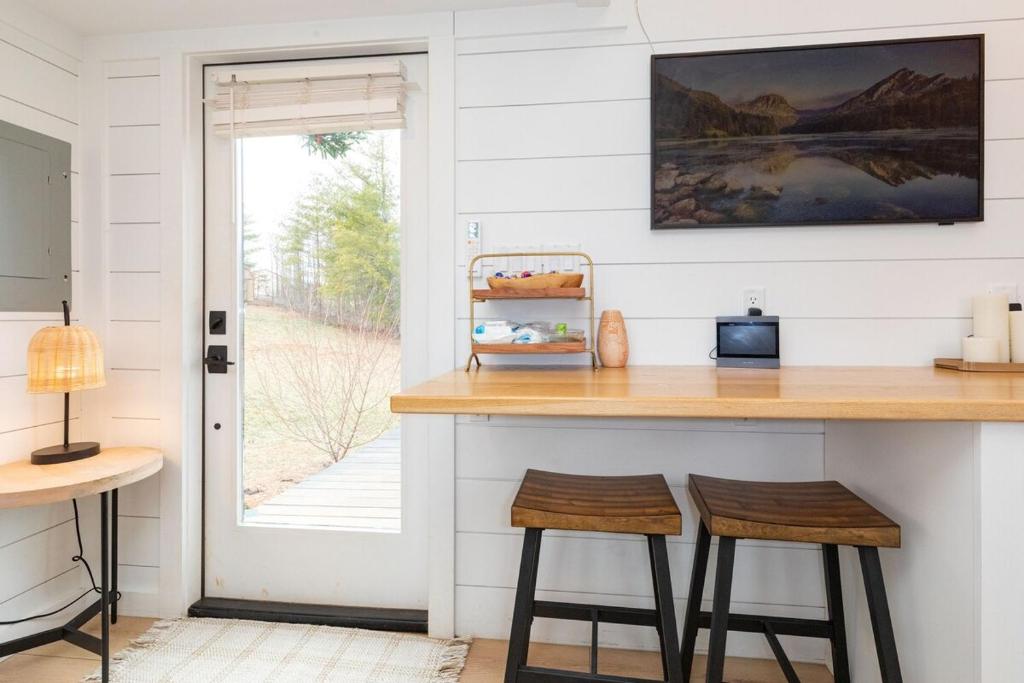 Fotografie z fotogalerie ubytování H&N Tiny Home v destinaci Juno