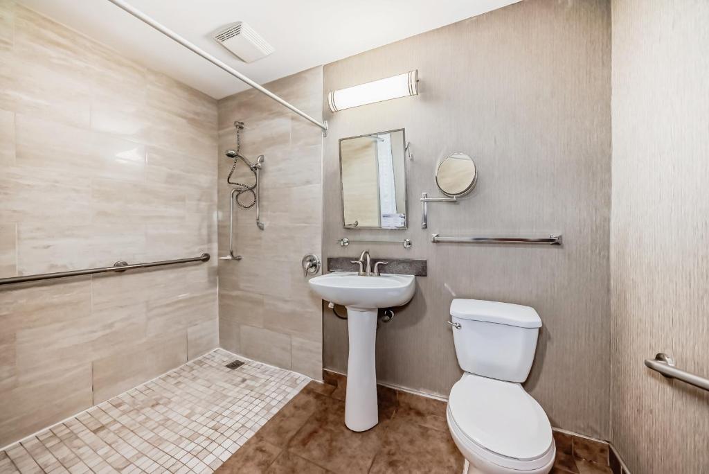 Canmore Inn & Suites - Resim 44