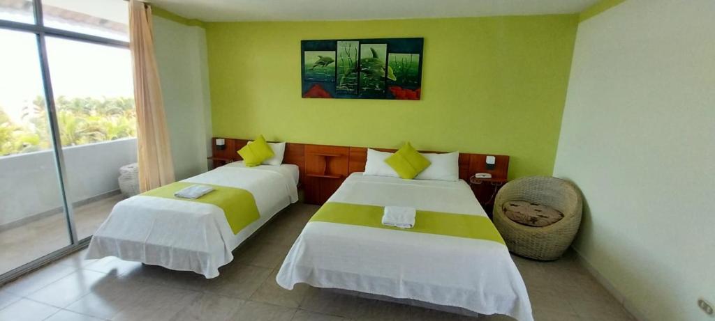 Postel nebo postele na pokoji v ubytování Aparthotel Bernabeth