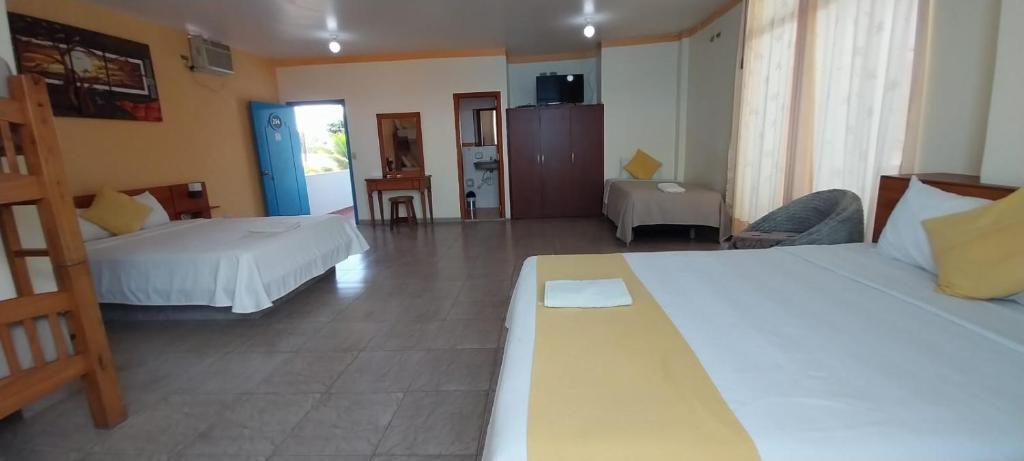 Postel nebo postele na pokoji v ubytování Aparthotel Bernabeth