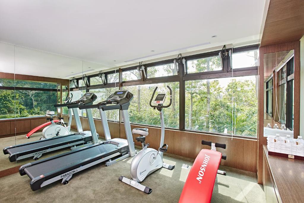 Fitness centrum a/nebo fitness zařízení v ubytování Hotel Sukimi