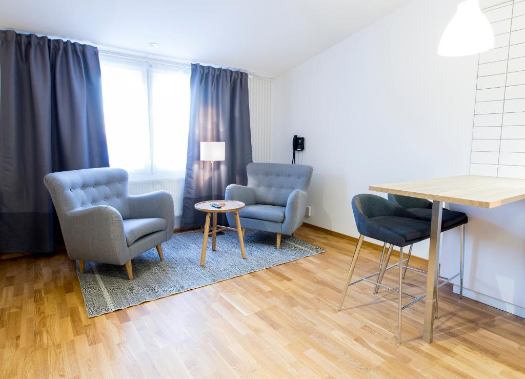 Posezení v ubytování Simloc Hotel Drottninggatan